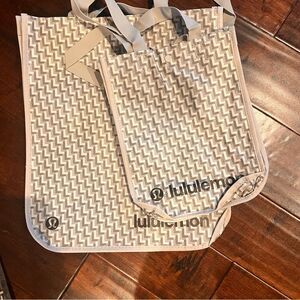 Lululemon Reusable Tote Bags Set